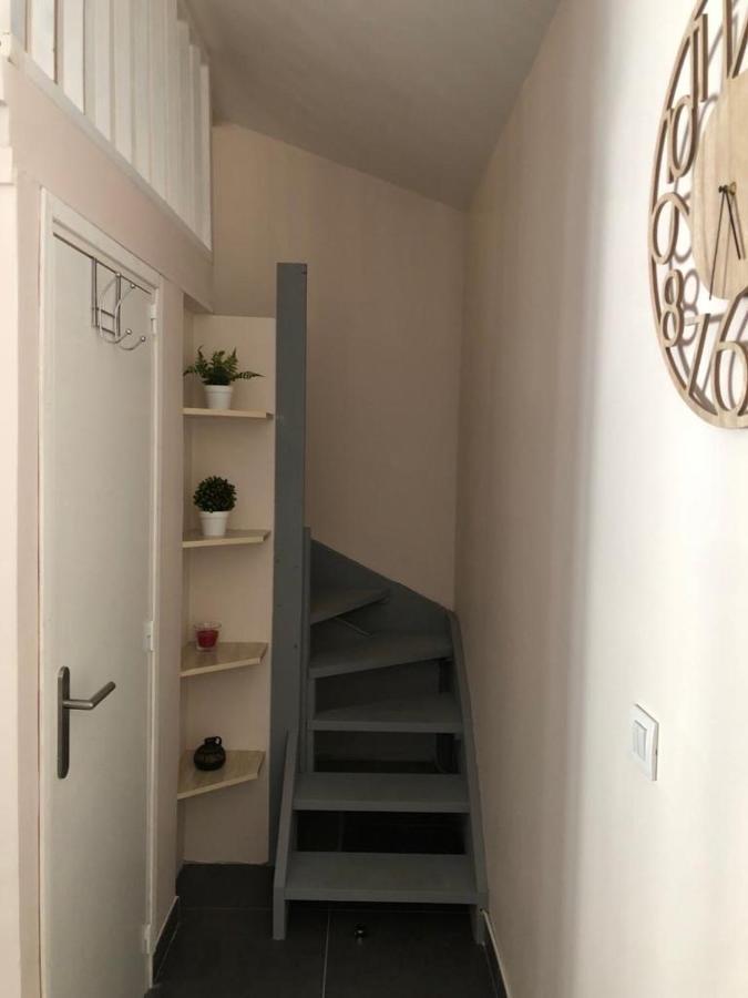 Studio Calme Et Agreable Avec Acces Jardin Partage Le Bar-sur-Loup Eksteriør billede