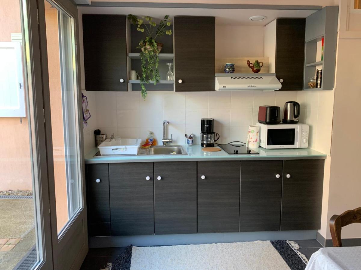 Studio Calme Et Agreable Avec Acces Jardin Partage Le Bar-sur-Loup Eksteriør billede