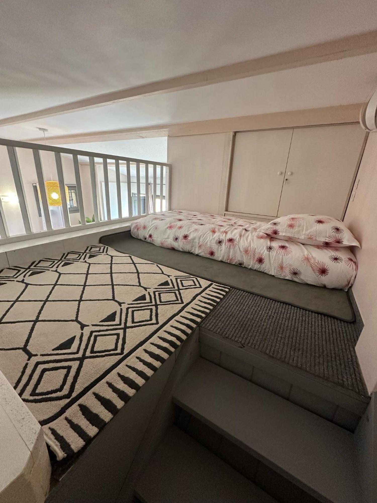 Studio Calme Et Agreable Avec Acces Jardin Partage Le Bar-sur-Loup Eksteriør billede